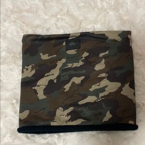 TURTLE FUR FLEECE CAMO PRINT NECK GAITER KIDS